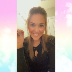 Meet your Posher, Molly